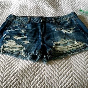 American Eagle Distressed Jean Shorts 14